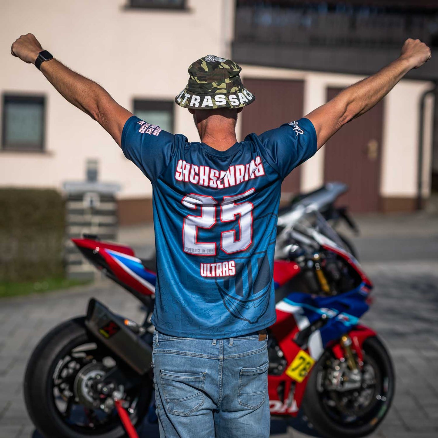 Limitiertes Sachsenring Shirt "RINGPARTY 2025" inkl. Armband