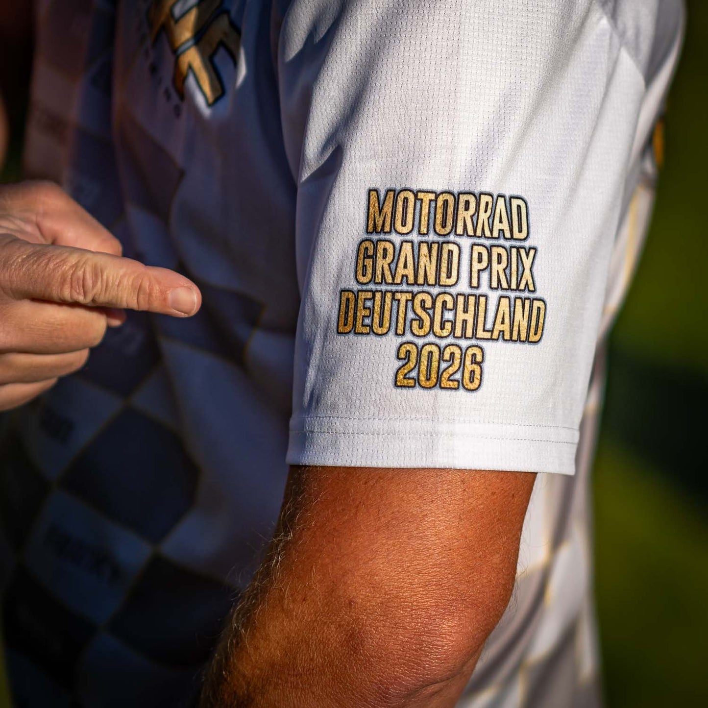 Limitiertes Sachsenring Shirt "RINGKAMPF 2026" inkl. Armband - nur 500 Stück